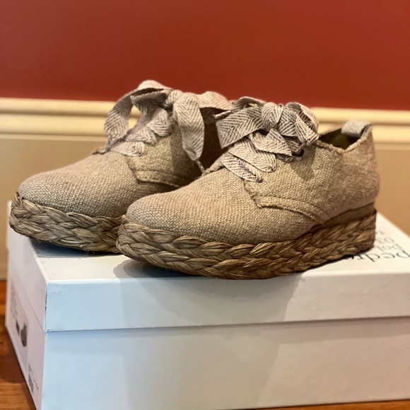 Pedro Garcia Shoes - Picture 1 of 2